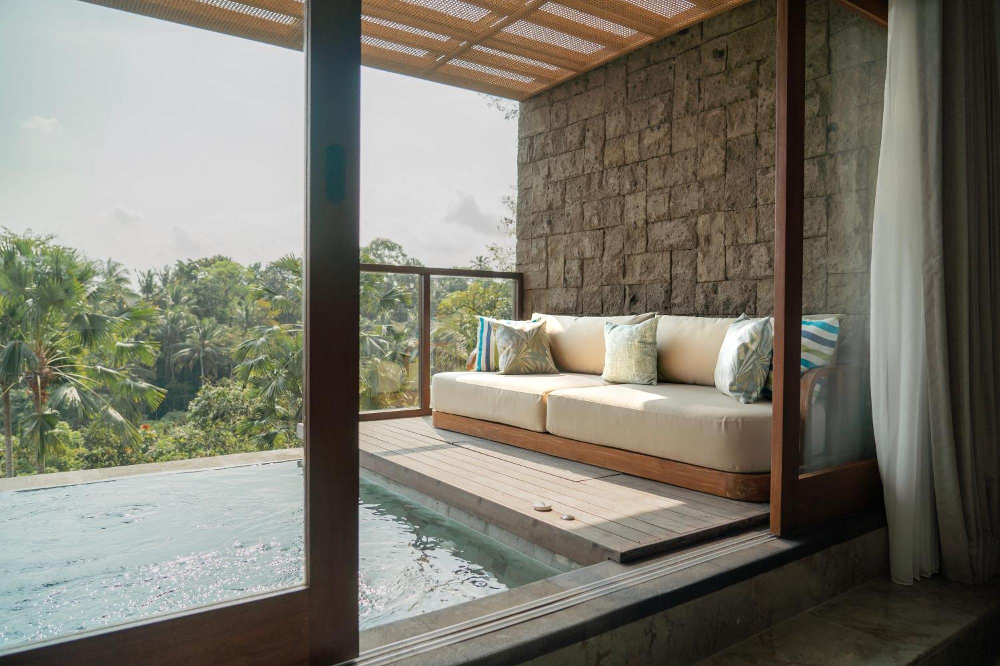 Goya Boutique Resort Убуд Екстер'єр фото A view of the private pool at the Villa